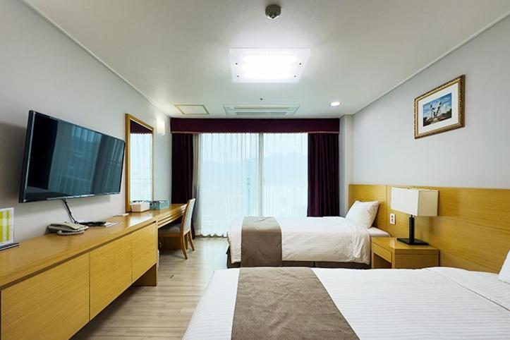 Mohang Haenaru Family Hotel Buan Kamer foto