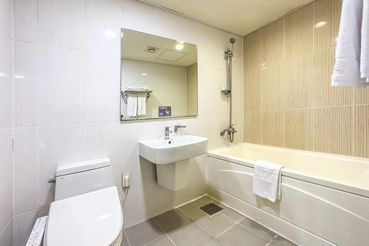 Mohang Haenaru Family Hotel Buan Kamer foto
