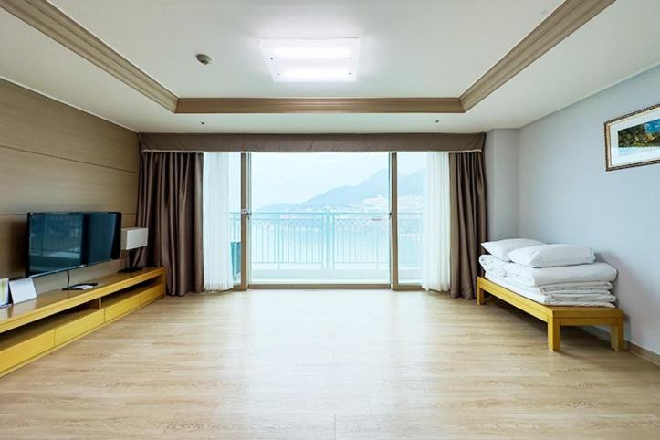 Mohang Haenaru Family Hotel Buan Kamer foto