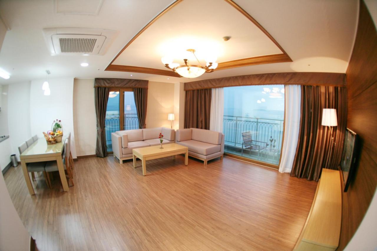 Mohang Haenaru Family Hotel Buan Buitenkant foto